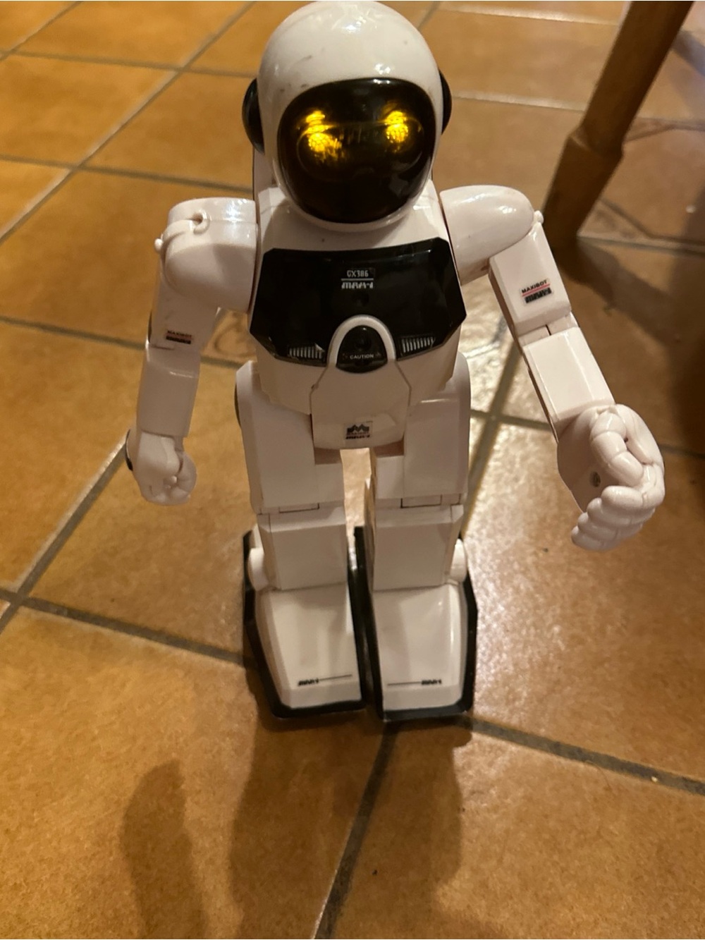 Silverlit MAX-1 GX386 Robot (2002) Tested/Working/Lights, Walks, Talks Vintage